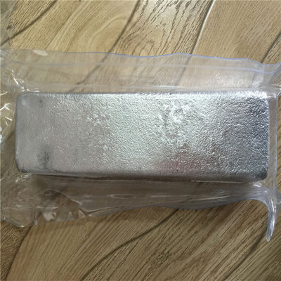 Αλουμινίου Ζήνθου AlZn Master Alloy 5-20% Περιεκτικότητα σε Zn Ingot για την επεξεργασία των σιτηρών