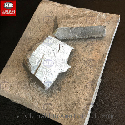 Ζάχαρη Υττρίου ZnY Master Alloy 3% Y Προστίθεται σε κράμα ψευδαργύρου Χρήση για συγκόλληση ψευδαργύρου Έρευσή